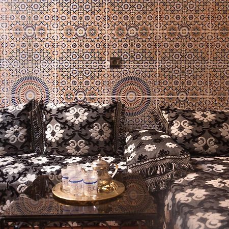 Dar Benelmahi Bed & Breakfast Fez Exterior photo